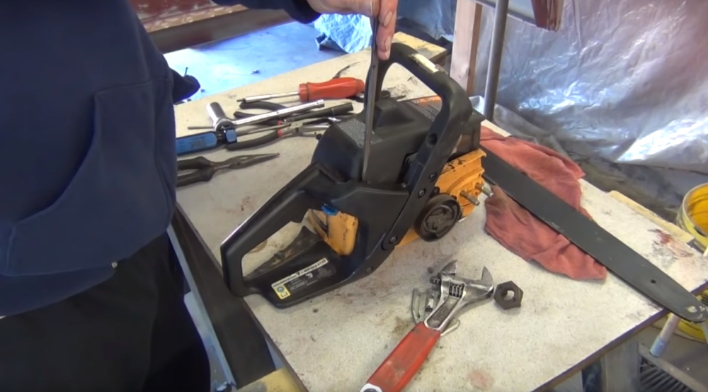 A Chainsaw Repair Guide for 2020 The Saw Guy